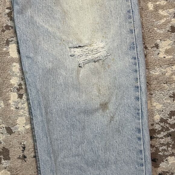 VTG Levis 550 Jeans Men 36x30 Blue Relaxed Tapered 90s Light Wash Tag Distressed - Picture 2 of 16